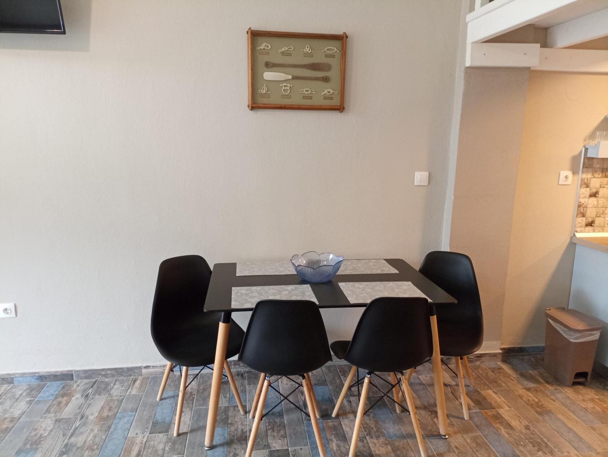 Apartment Xristos And Maisonettes